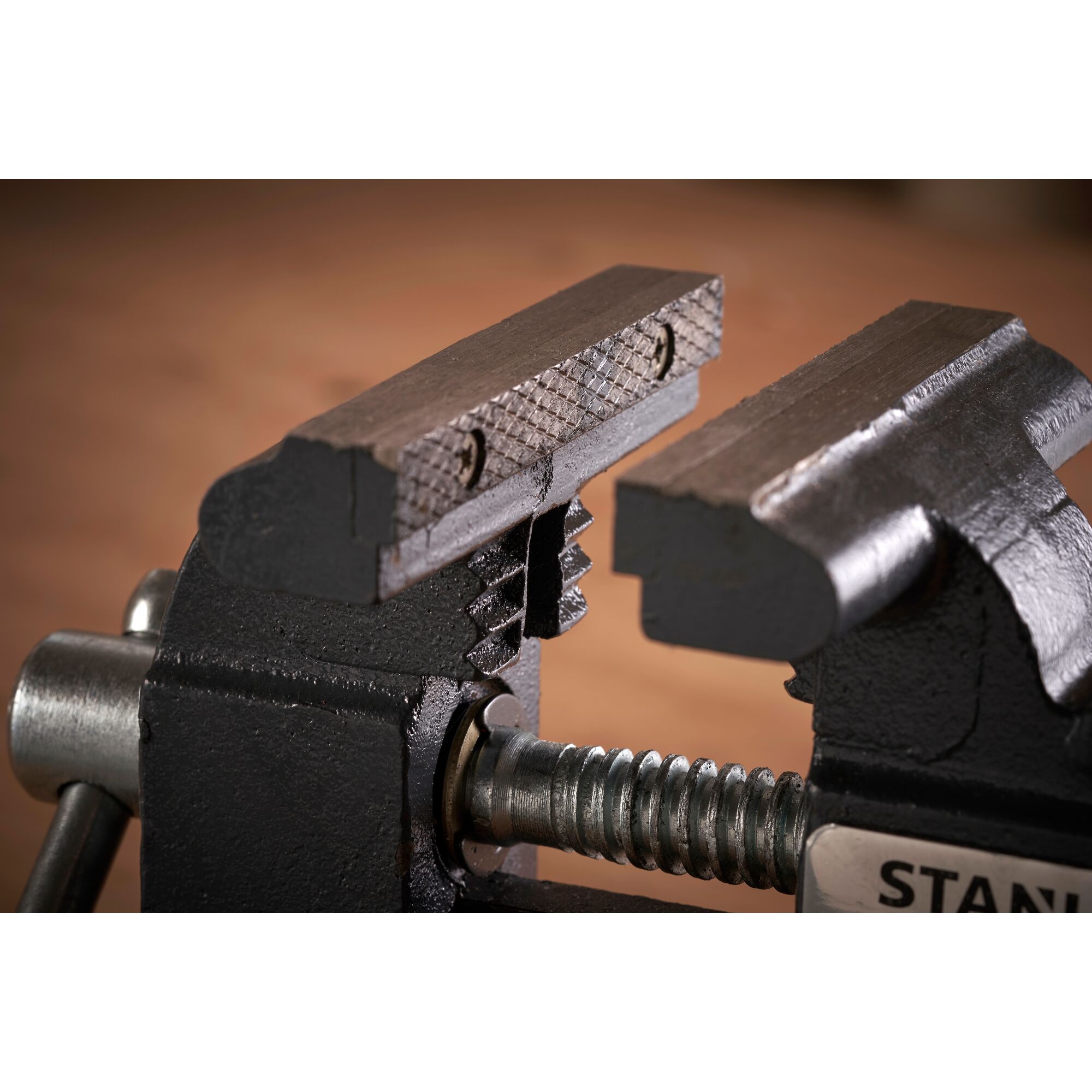 Stanley 100mm deals fatmax bench vice