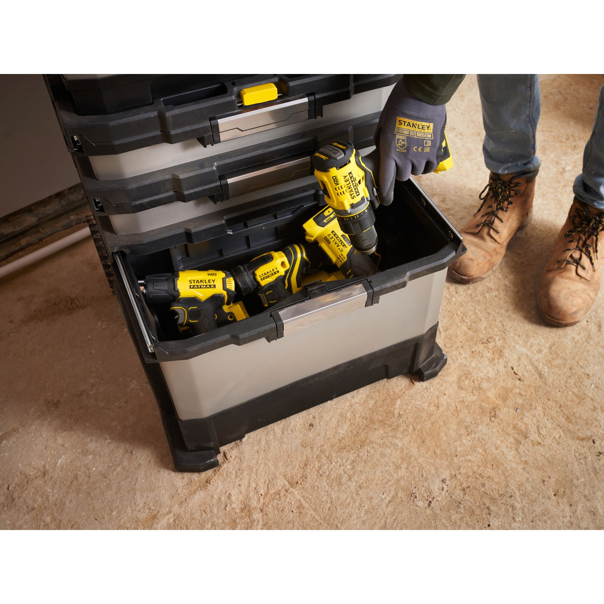 STANLEY® FATMAX® Metal and Plastic Rolling Workshop | STANLEY