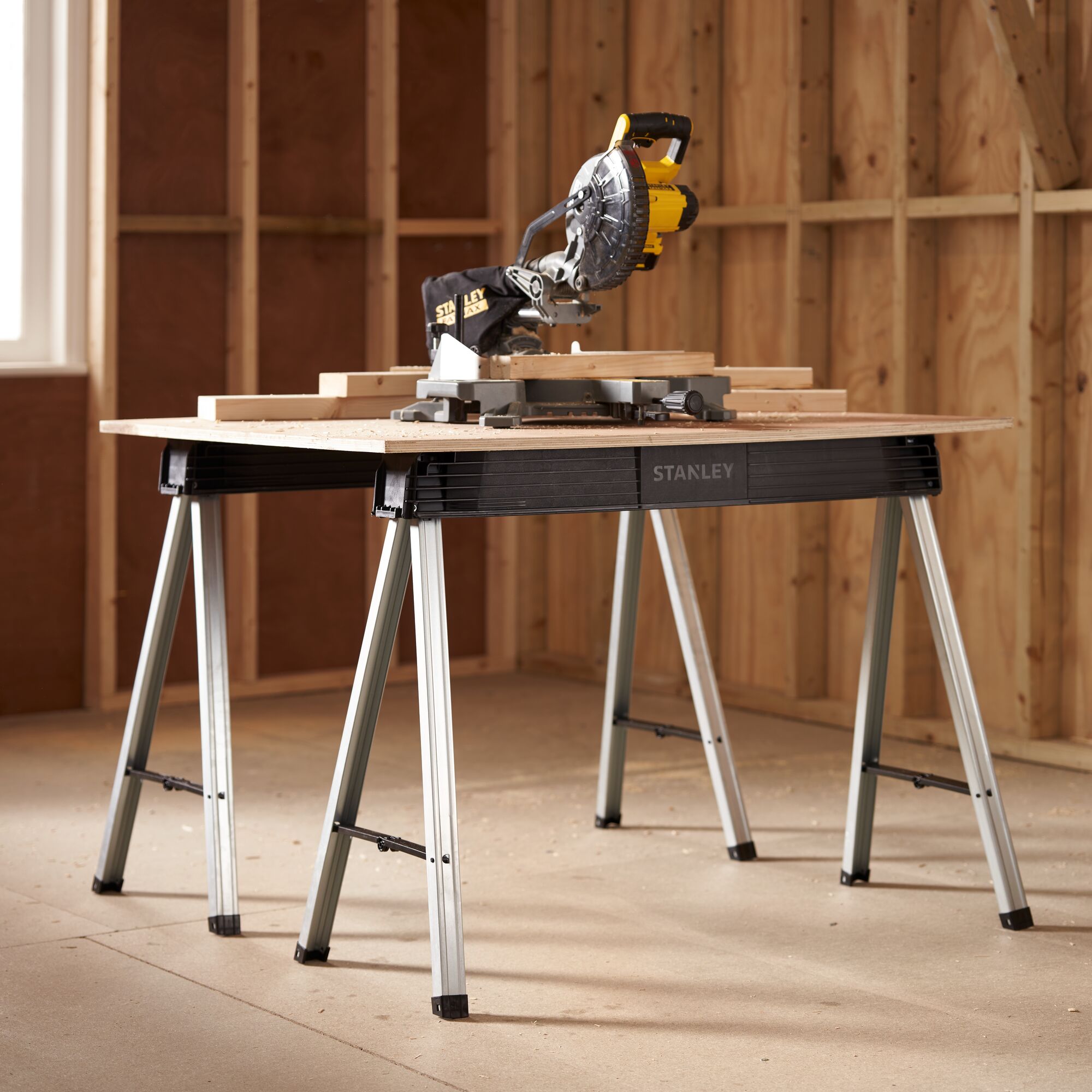 Stanley fatmax online adjustable sawhorse