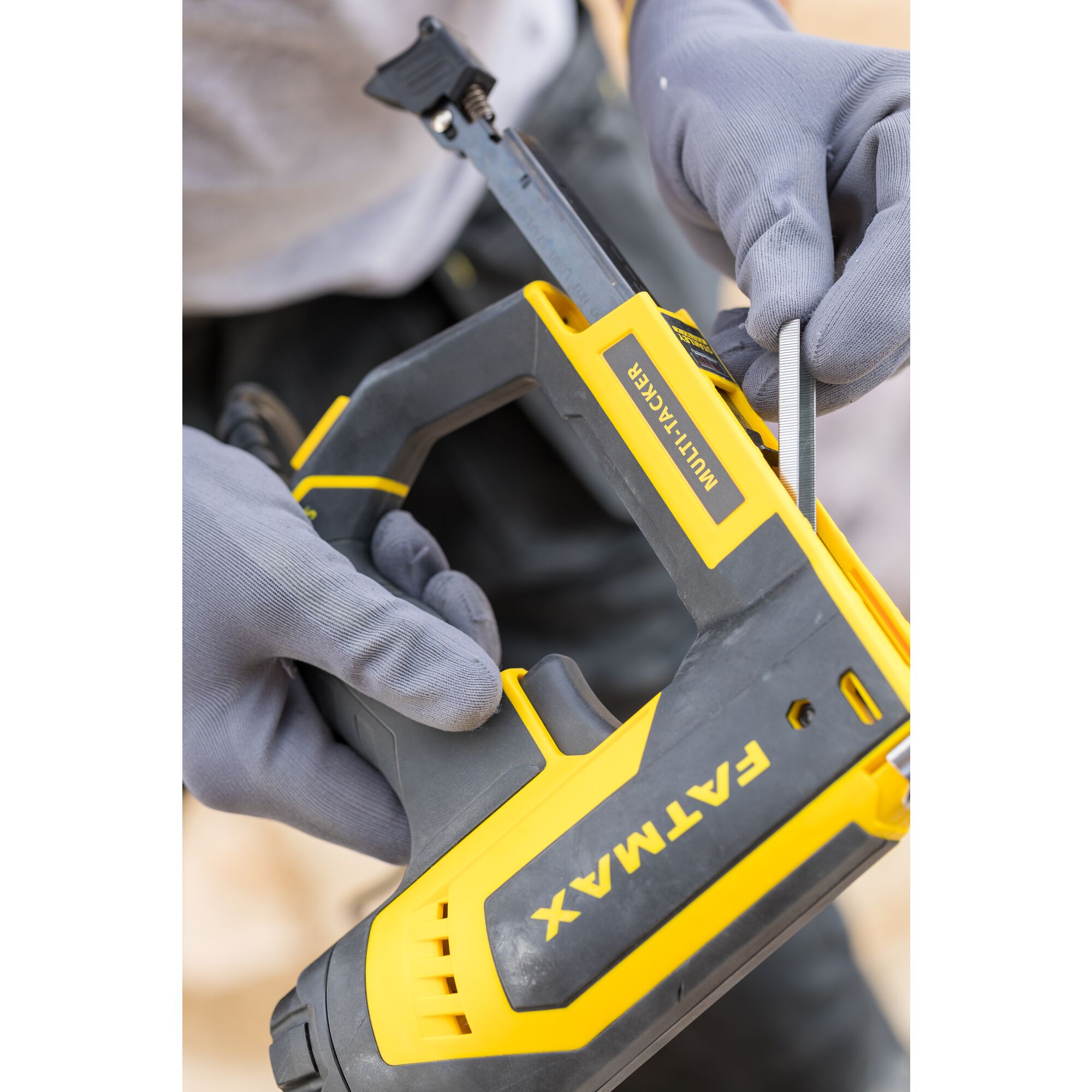 Stanley fatmax store multi tacker