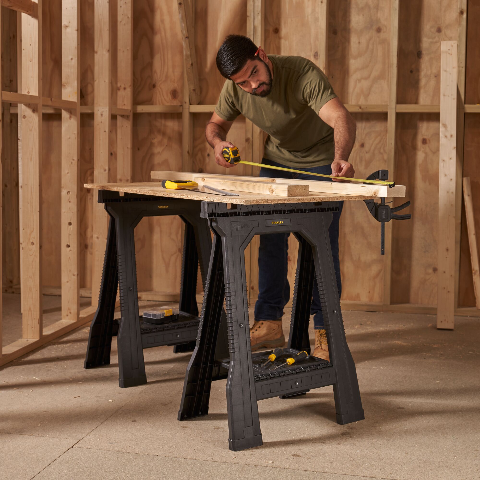 Stanley junior deals folding sawhorse