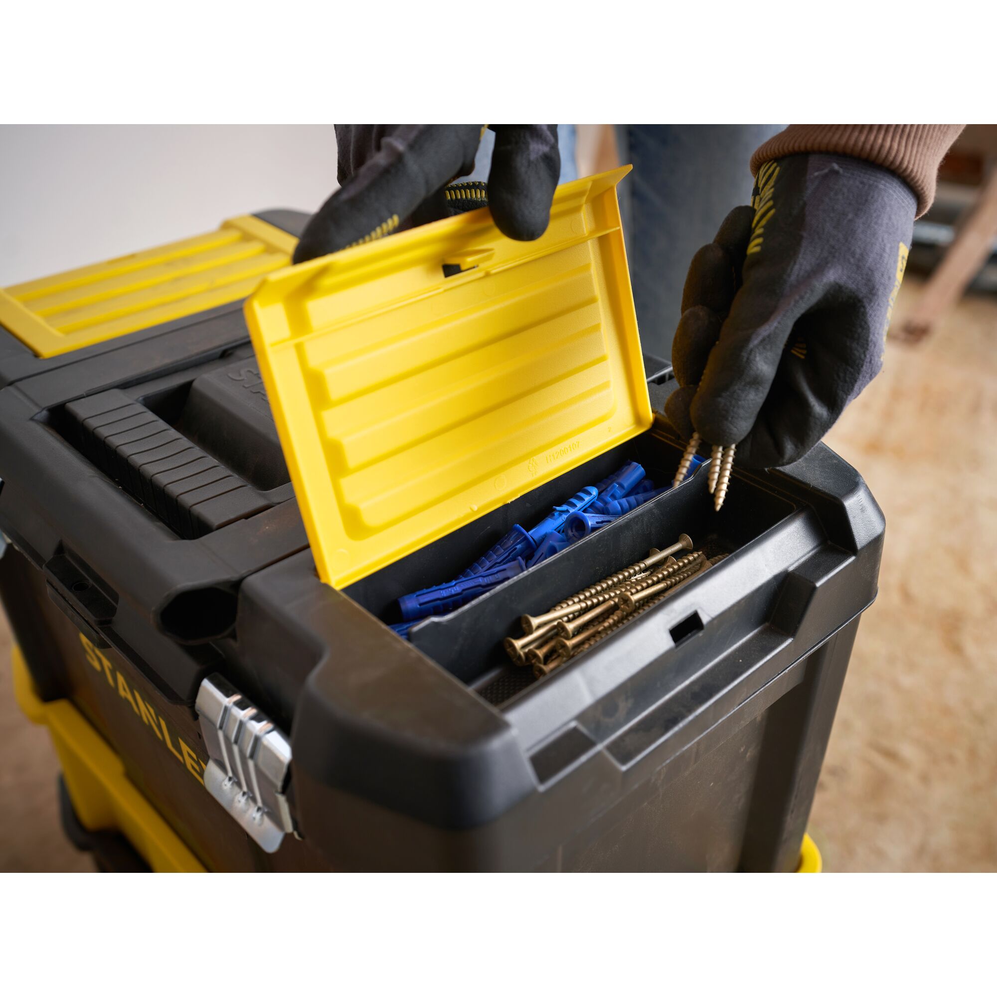 STANLEY® Essential™ Rolling Workshop with Metal Latches | STANLEY